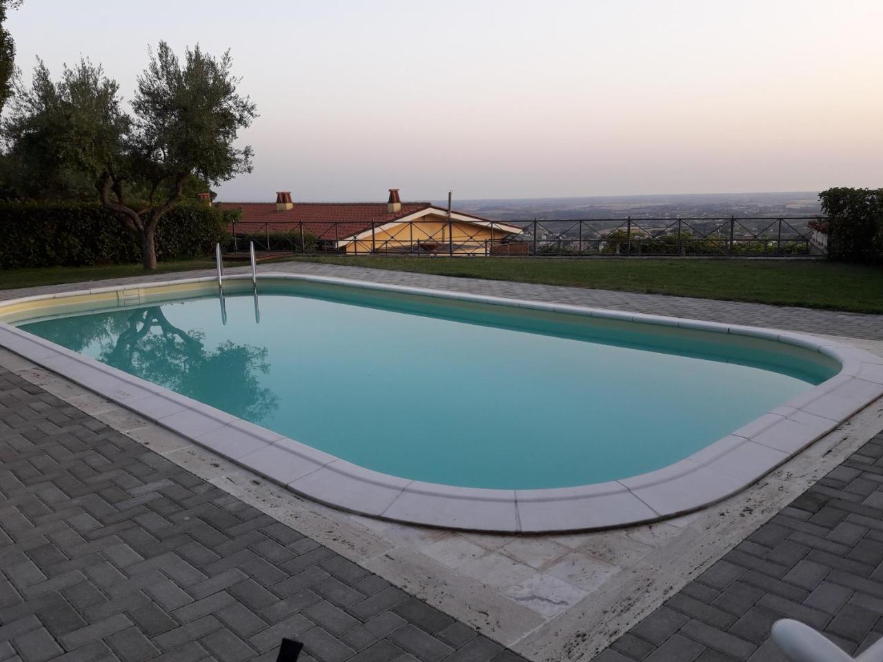 アリッチャ Agriturismo La Vite E Gli Uliviヴィラ エクステリア 写真
